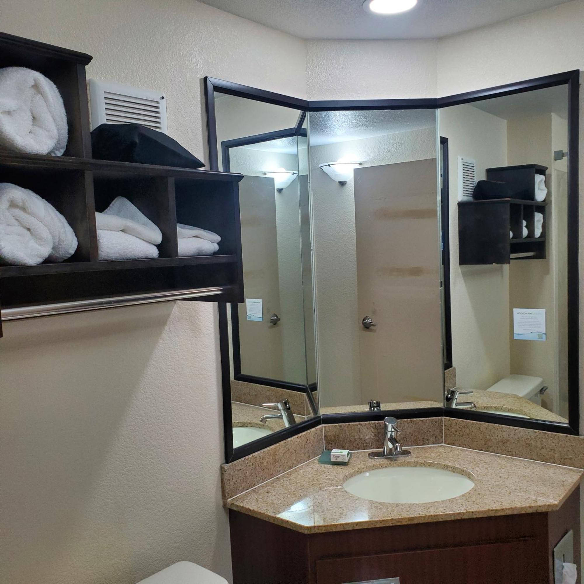 La Quinta By Wyndham Memphis Airport Graceland Dış mekan fotoğraf